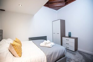The Tunstall, Durham - Host & Stay