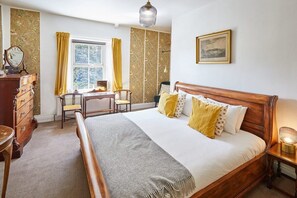 3 Elliott Terrace, Wark - Host & Stay