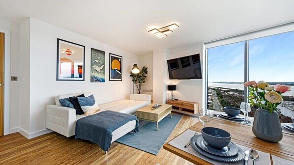 The Baltic Hideaway, Liverpool - Host & Stay