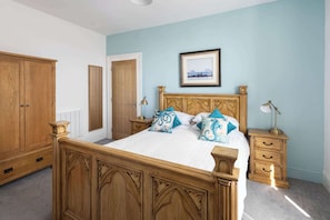 Grosmont at the Sandbeck, Whitby - Host & Stay