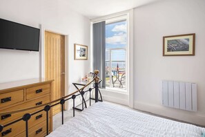 Sleights at the Sandbeck, Whitby - Host & Stay