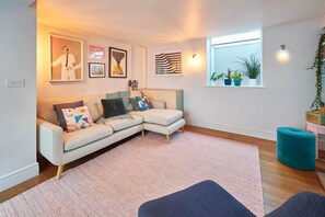 Kemp Street, Brighton & Hove - Host & Stay