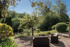 St Mary's Riverside, Egton Bridge - Host & Stay