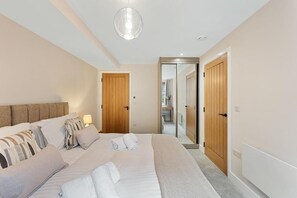 Rock Mill 37, Stoney Middleton - Host & Stay