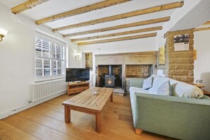 Bradley House, Winster - Host & Stay