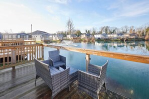 Serenity, Amotherby - Host & Stay