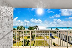 The Summit 302 balcony