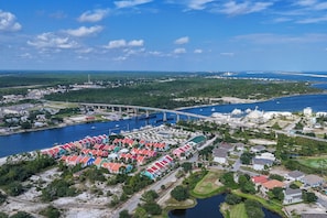 Banana Bay Community in Perdido Key