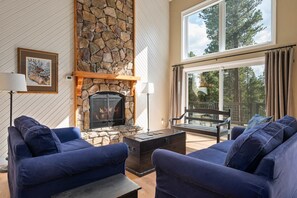Main Floor - Living Room with Gas Fireplace