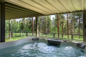 Private Hot Tub