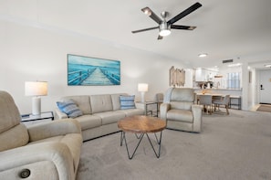 2BR Sandpiper Key – Bright, Stylish & Coastal (3397)