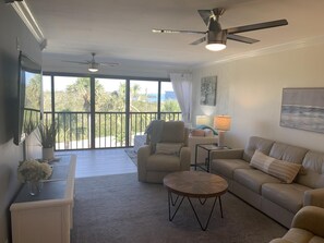 Sandpiper Key 2 bed/2ba Bayside Condo GCV1-045 (2641)