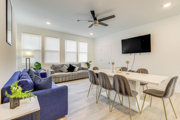 Mableton Vacation Rental | 3BR | 2BA | 1,250 Sq Ft | Stairs to Enter