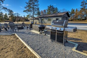 Fire Pit | Gas Grill