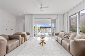 Living Area 1