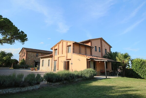 Holiday Home Exterior [summer]