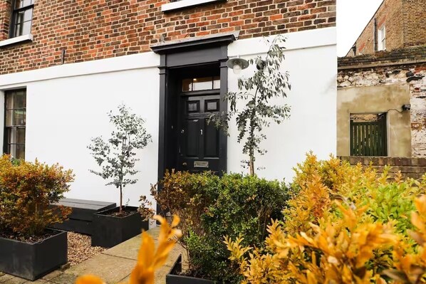 Cottage Entrance