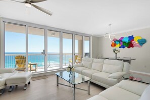 Silver Beach Towers 1003 West
