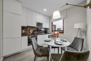 Kitchen with Dining Area | Book Now with RENTUJEMY.COM