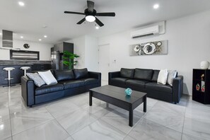 D S C5423