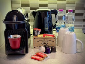 Kaffe och/eller kaffebryggare