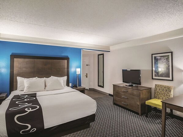Comfortable Unit with 1 King bed
