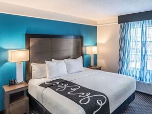 Comfortable Unit with 1 King bed