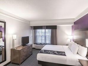 Unit with King size bed
