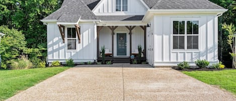 You feel the weight lift from your shoulders as you pull into the driveway, knowing you've finally reached your destination!