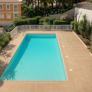Piscine de la Résidence