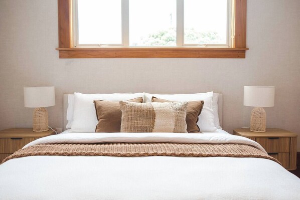 Bedroom 1 (1)