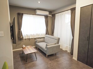 Second floor living room