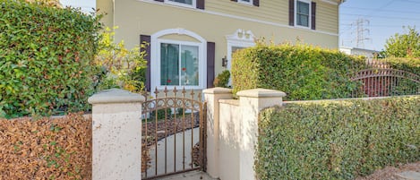 San Gabriel Vacation Rental | 4BR | 3.5BA | Stairs Required | 2,558 Sq Ft