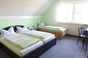 FW, Ferienwohnung Kornblume, 57 qm, 2-5 Personen-Schlafzimmer in der Ferienwohnung Kornblume