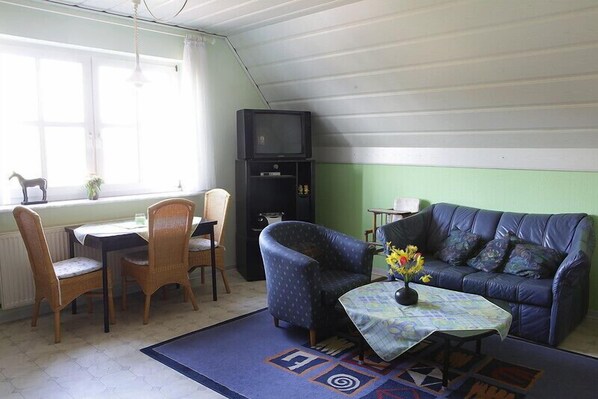 FW, Ferienwohnung Kornblume, 57 qm, 2-5 Personen-Wohnbereich der Ferienwohnung Kornblume
