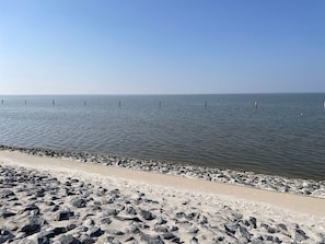 Horizon, Beach, Sea, Coastal And Oceanic Landforms, Coast, Shore, Ocean, Sand