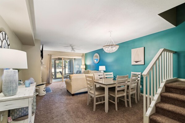 ,Dining Area,