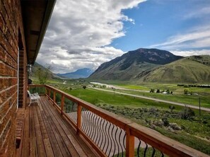 Mountain Views from the porch. Great spot to enjoy your morning
