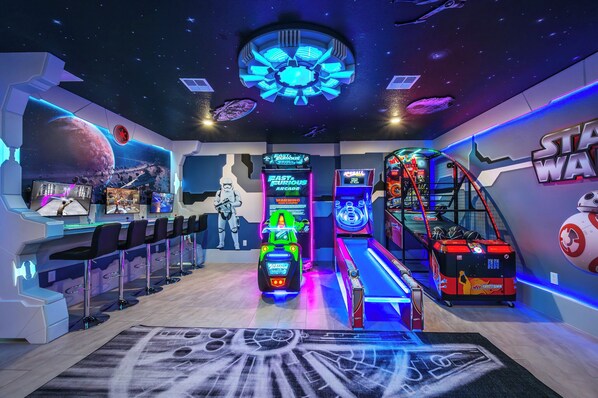 Welcome To Three Point Paradise 2 - Star Wars Theme Game Room