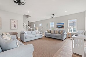 A living room fit for the whole crew