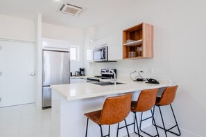 Kitchen has a breakfast bar