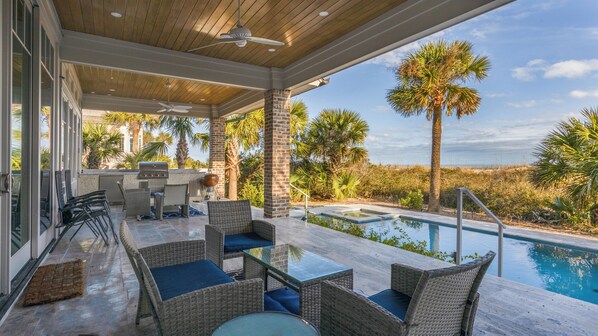 Terrace/patio