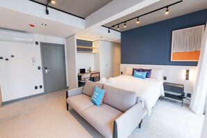 Photo of the whole room