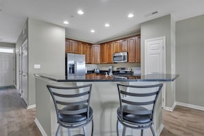 Kitchen with Breakfast Bar