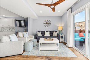 Luxurious Living Area