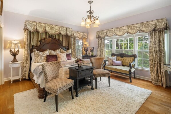Large king size bed with canopy