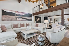 Home Decor, Architecture, Building, Furniture, Indoors