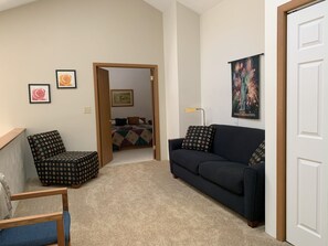 Couch,Furniture,Architecture,Building,Indoors