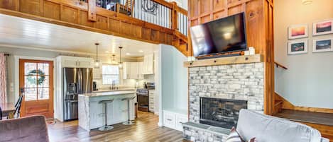 Ellijay Vacation Rental | 3BR | 3BA | 3 Steps to Enter | 2,000 Sq Ft