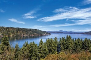 WorldMarkArrowPoint_2
